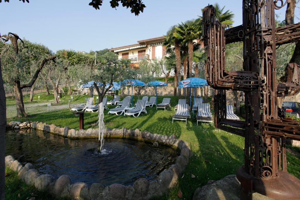 Hotel Fraderiana Torri Del Benaco Rum bild