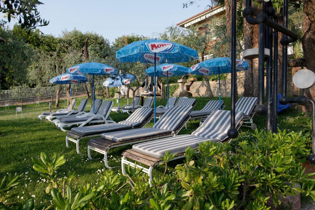 Hotel Fraderiana Torri Del Benaco Rum bild
